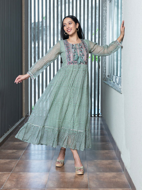 MULMUL AHILA KOTA DORIA BLOCK PRINTED MAXI DRESS MULMUL AHILA KOTA DORIA BLOCK PRINTED MAXI DRESS